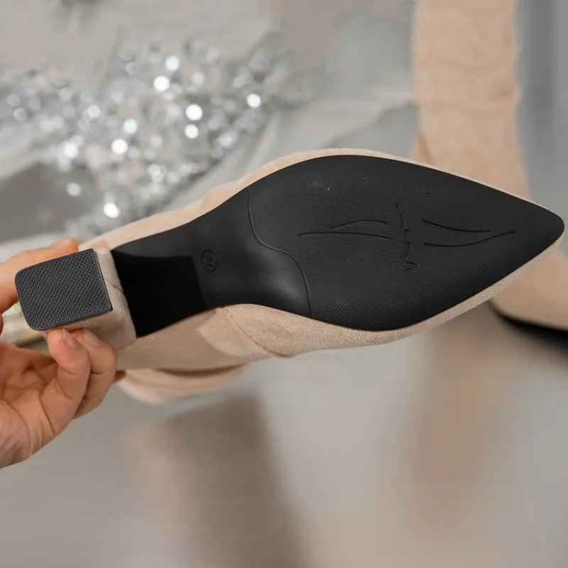 Botas altas plisadas con punta fina y tacón ancho: cómodas, modernas y perfectas para lucir en fiestas - Kumo Rose™