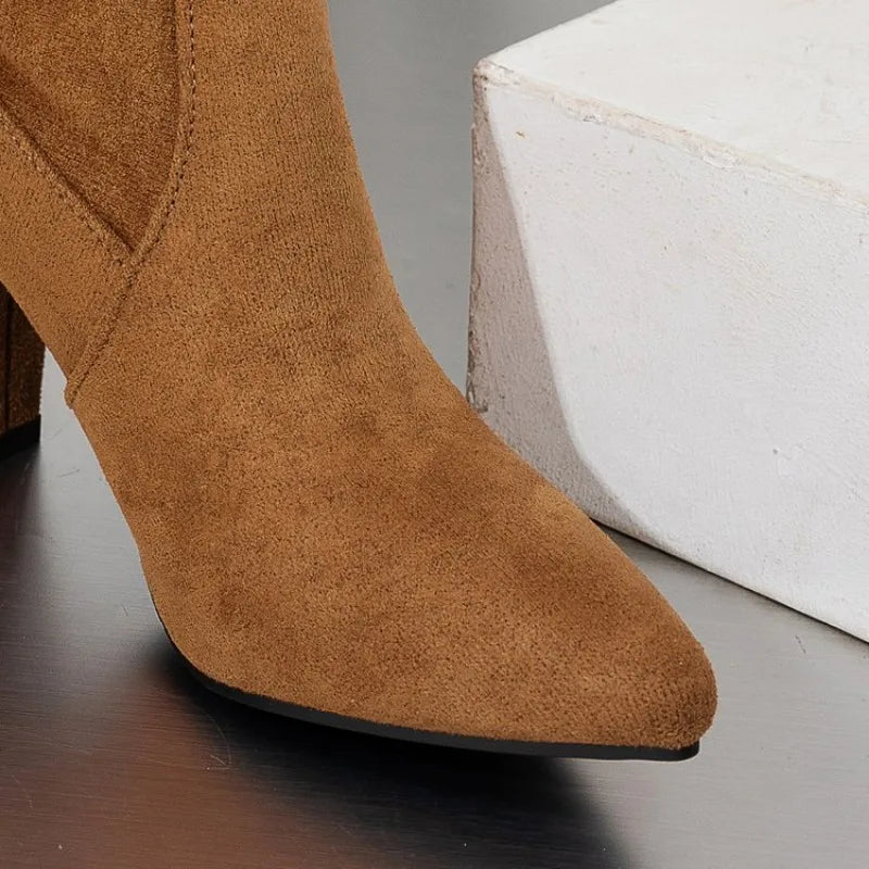 Botas altas plisadas con punta fina y tacón ancho: cómodas, modernas y perfectas para lucir en fiestas - Kumo Rose™