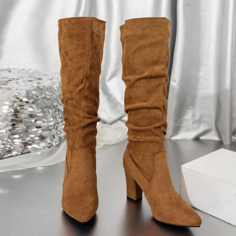 Botas altas plisadas con punta fina y tacón ancho: cómodas, modernas y perfectas para lucir en fiestas - Kumo Rose™