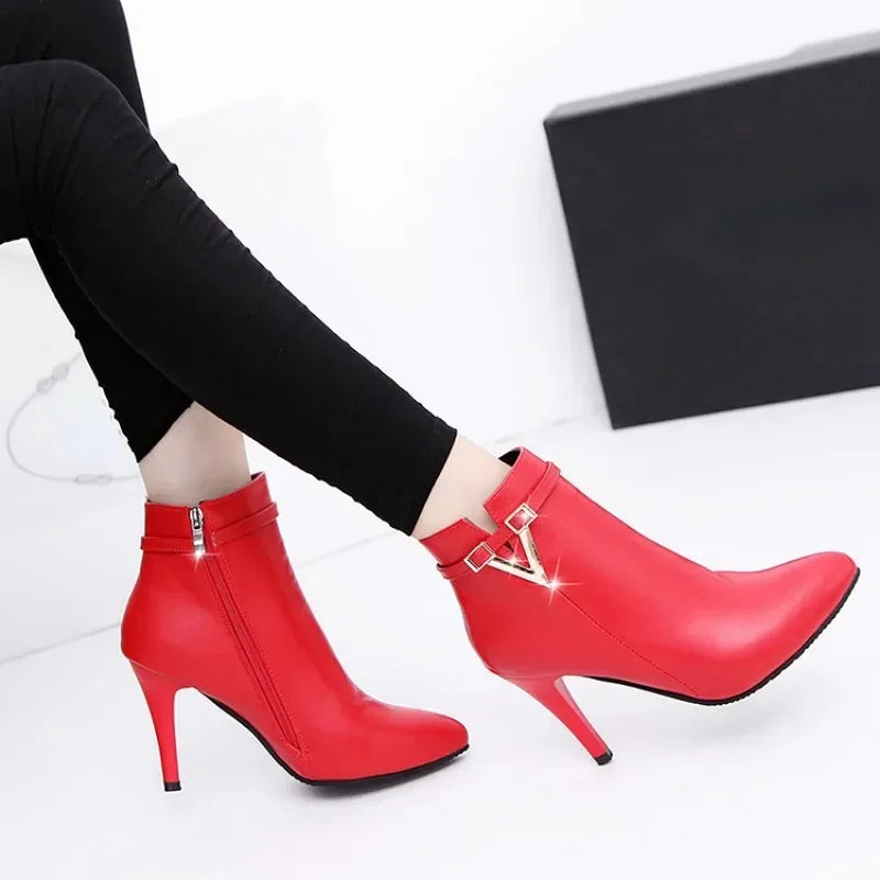 Botines de mujer de invierno: tacón fino, punta puntiaguda y cuero PU, elegantes y sexys para otoño e invierno - Kumo Rose™