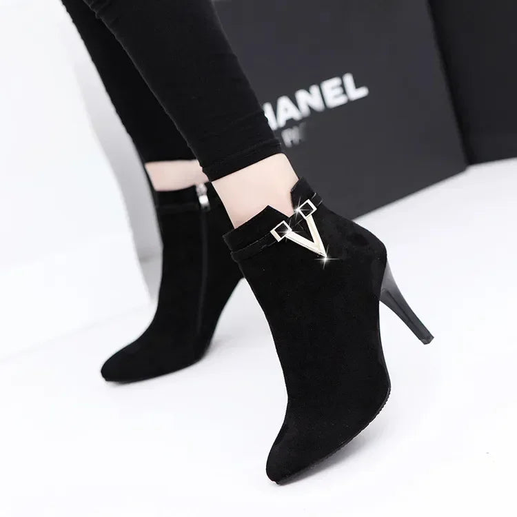 Botines de mujer de invierno: tacón fino, punta puntiaguda y cuero PU, elegantes y sexys para otoño e invierno - Kumo Rose™